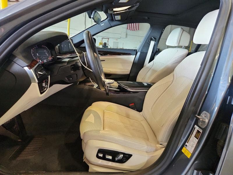 2020 BMW 530 I 7