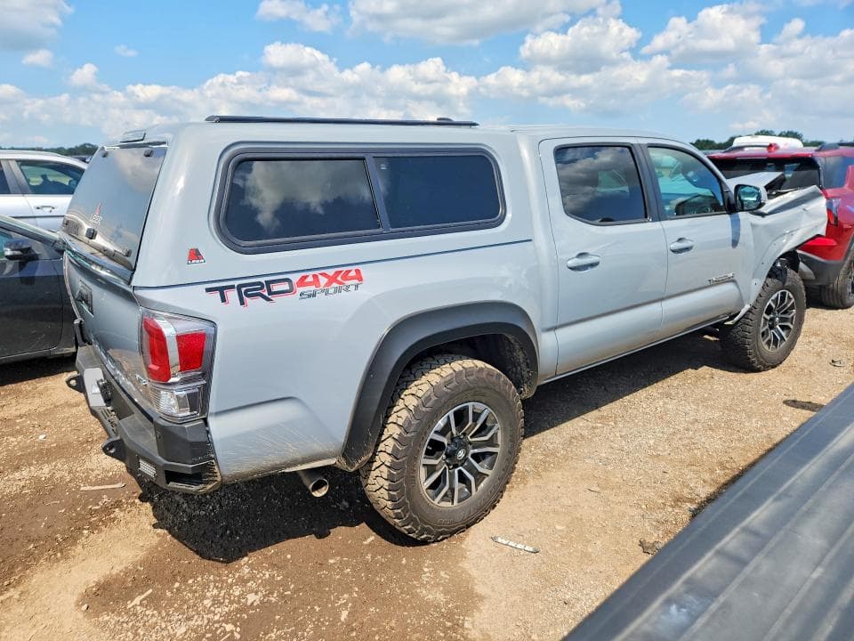2021 TOYOTA TACOMA TRD SPORT 3