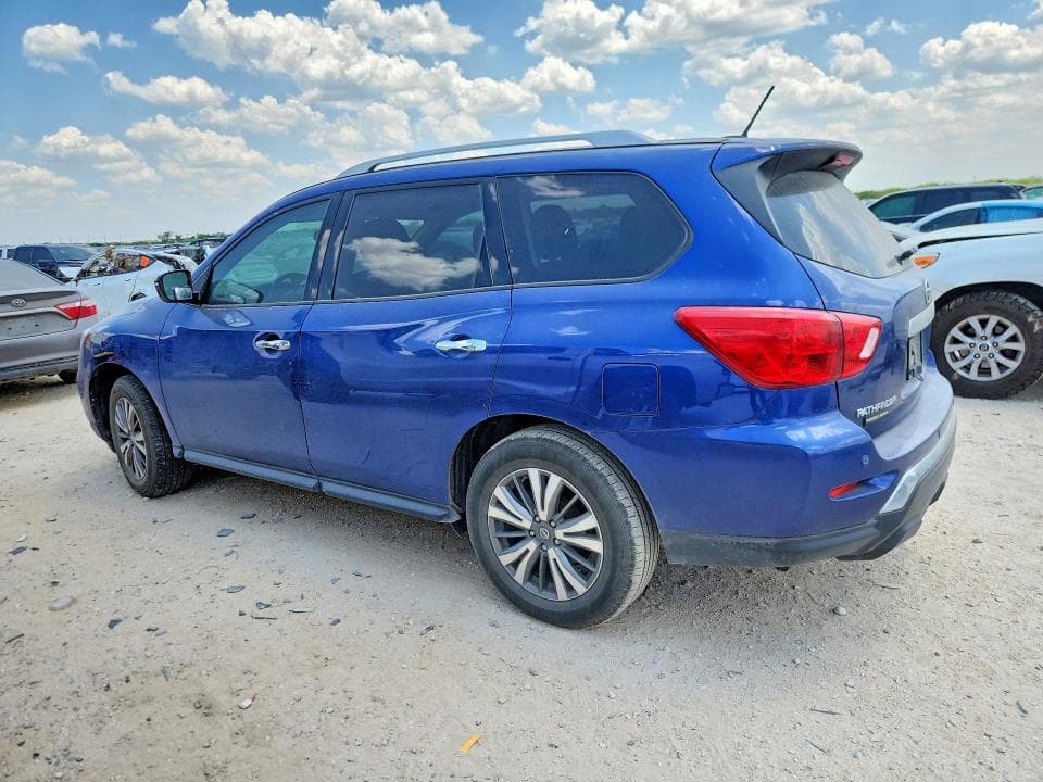 2018 NISSAN PATHFINDER SV 2