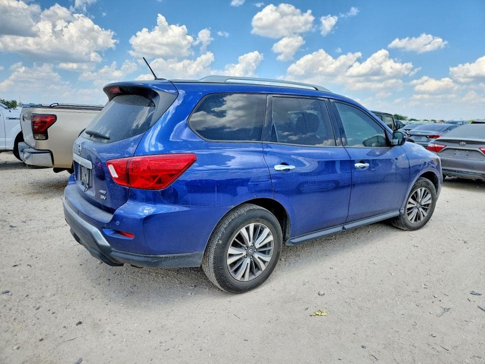 2018 NISSAN PATHFINDER SV 3