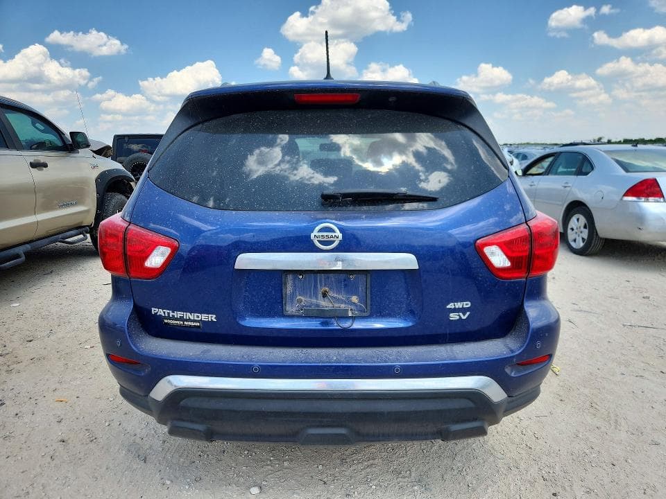 2018 NISSAN PATHFINDER SV 6