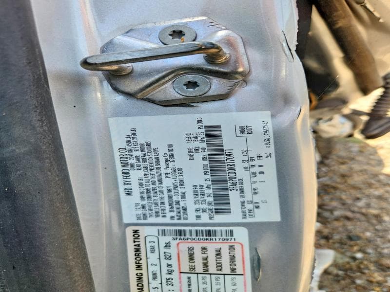 2019 FORD FUSION SEL 12
