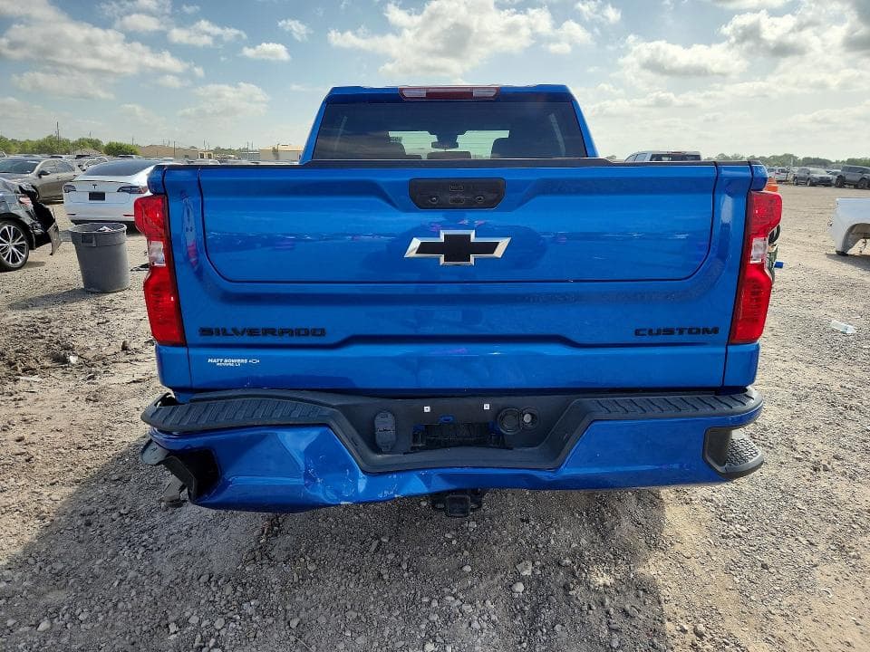 2023 CHEVROLET SILVERADO K1500 CUSTOM 6