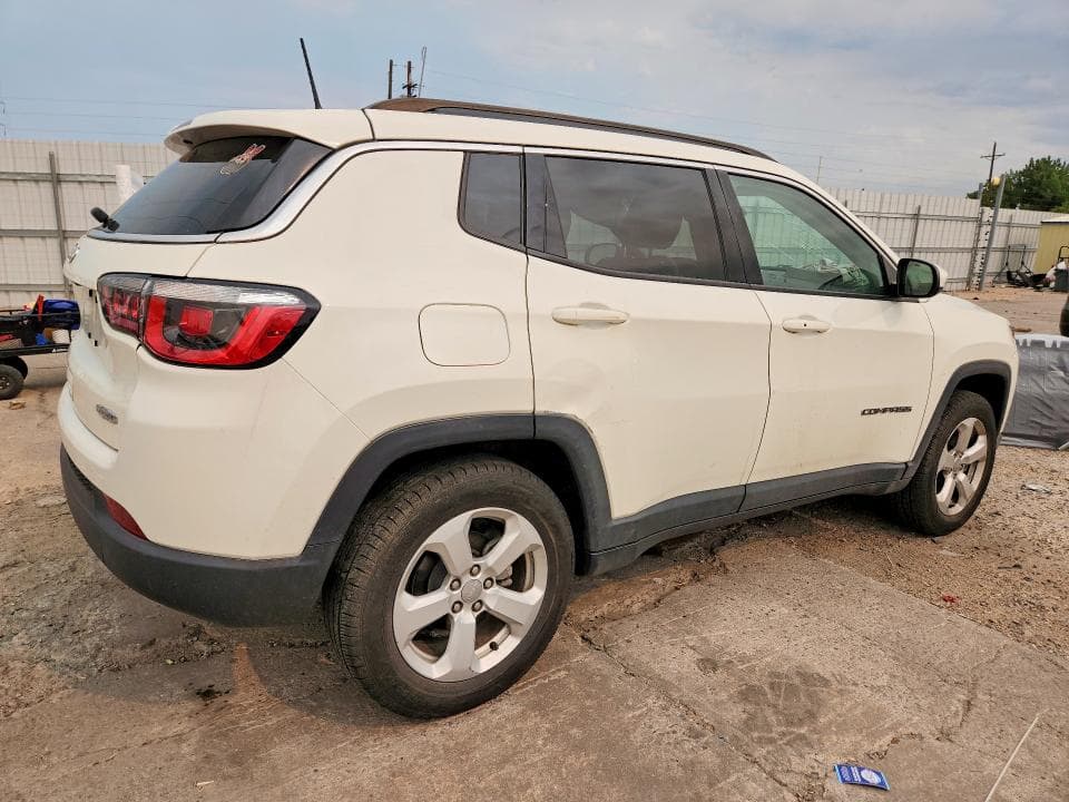 2017 JEEP COMPASS LATITUDE 3