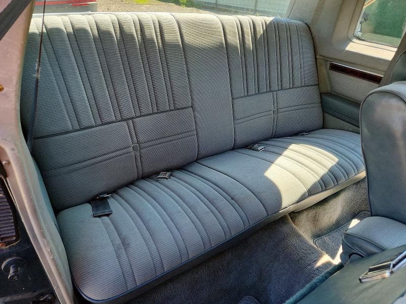 1982 OLDSMOBILE CUTLASS SUPREME 10