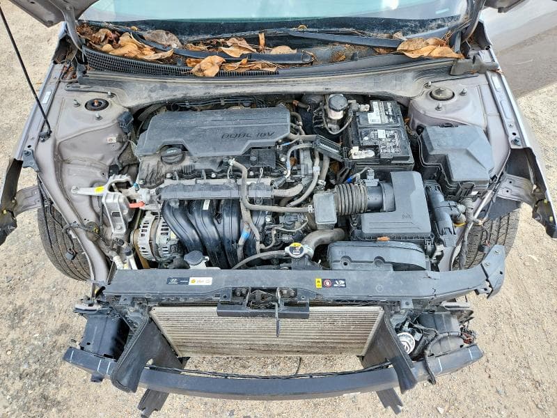 2021 HYUNDAI ELANTRA SE 11