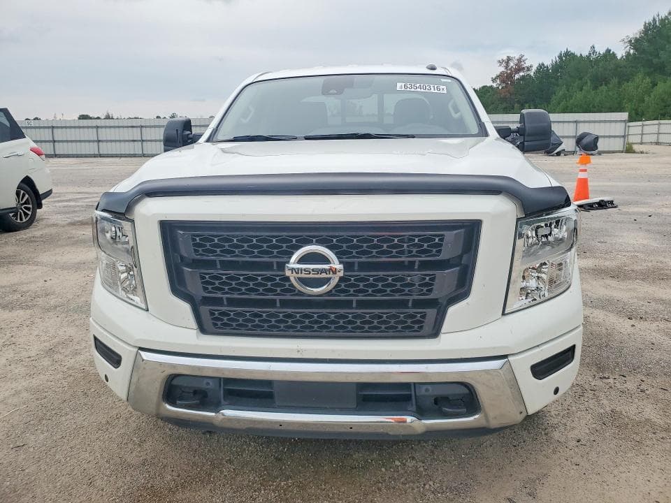 2021 NISSAN TITAN SV 5