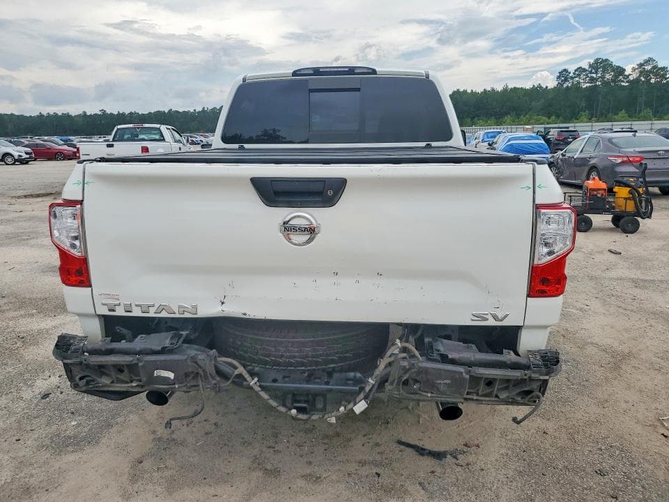 2021 NISSAN TITAN SV 6