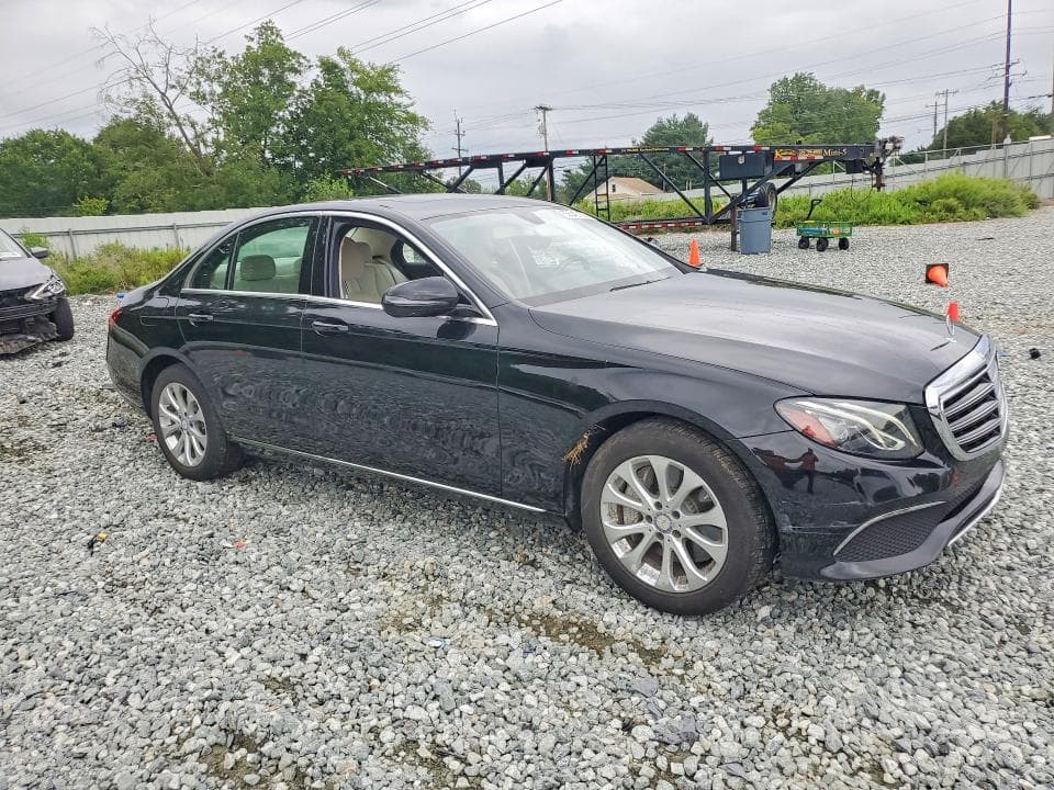 2017 MERCEDES-BENZ E 300 4