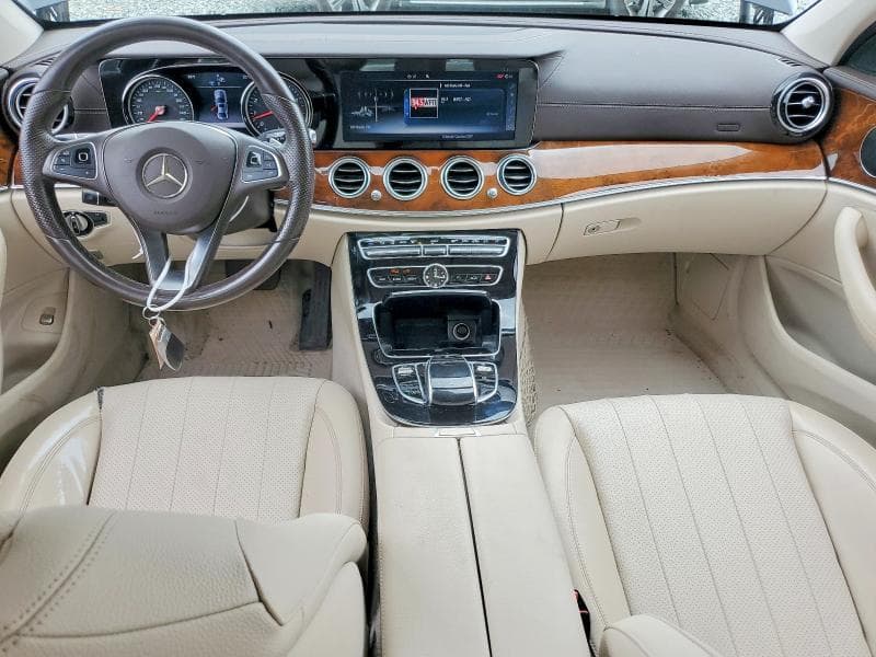 2017 MERCEDES-BENZ E 300 8