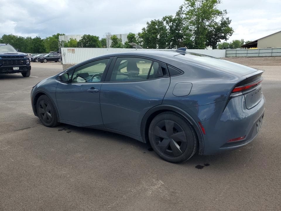 2023 TOYOTA PRIUS LE 2