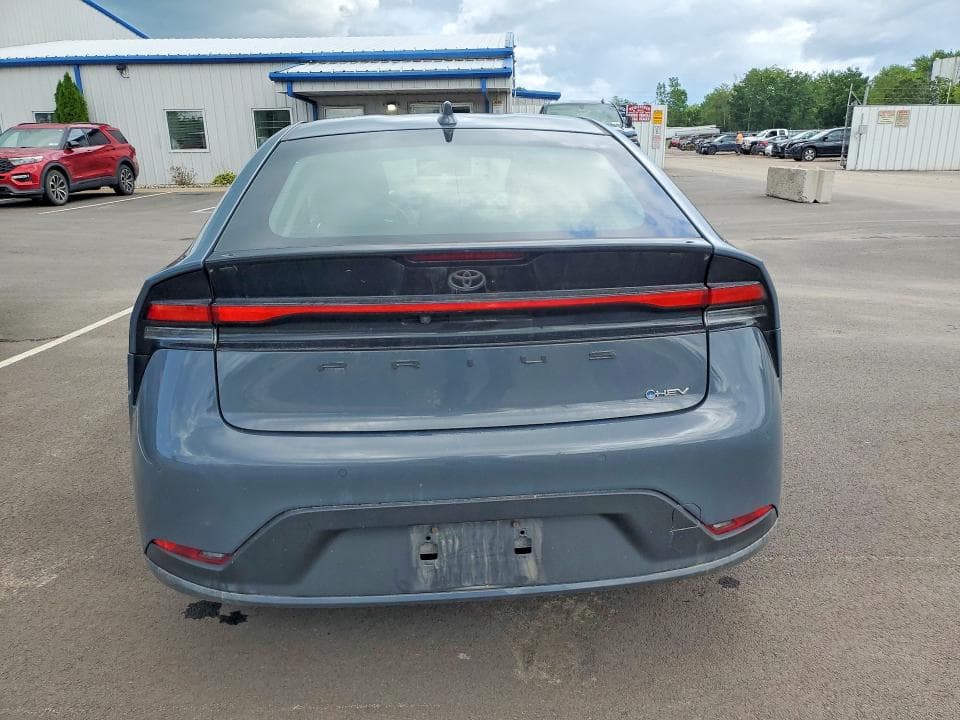 2023 TOYOTA PRIUS LE 6