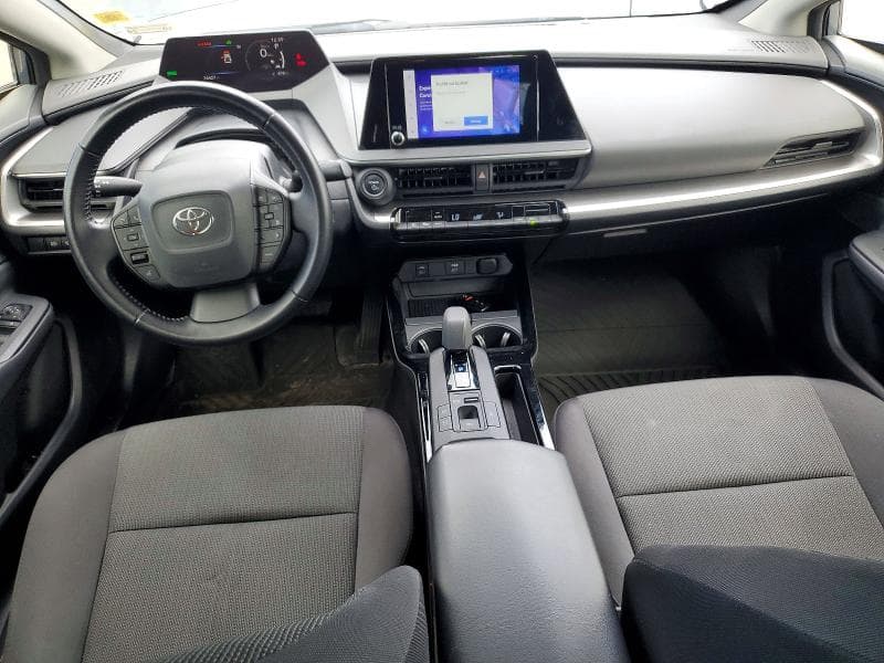 2023 TOYOTA PRIUS LE 8