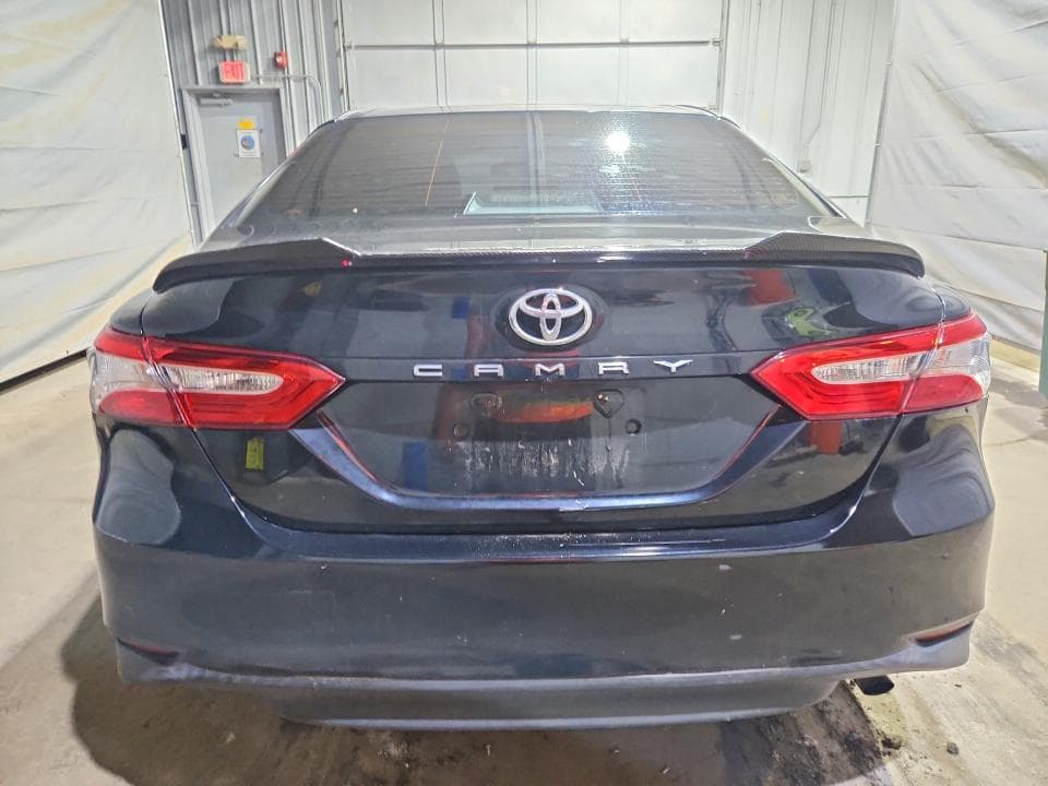 2018 TOYOTA CAMRY L 6