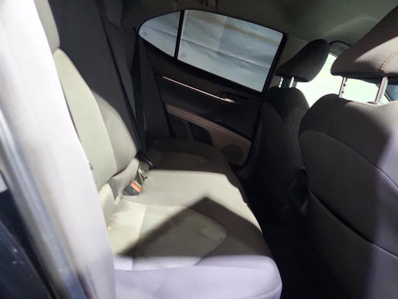 2018 TOYOTA CAMRY L 10