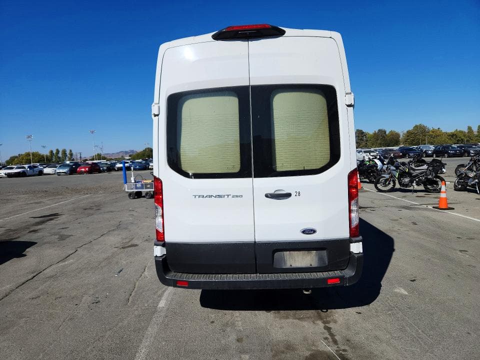 2021 FORD TRANSIT 250 DELIVERY VAN 6