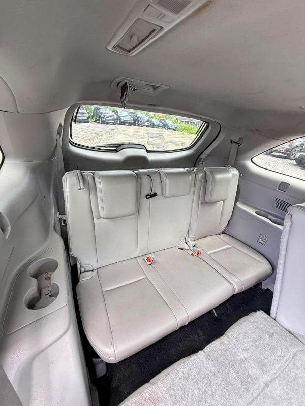 2017 TOYOTA HIGHLANDER XLE 9