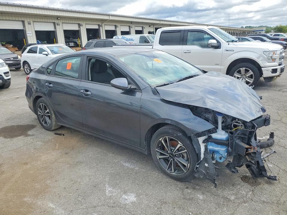 2024 KIA FORTE LXS 4