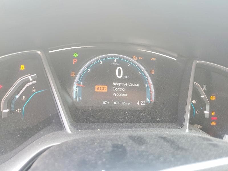 2018 HONDA CIVIC EX 9