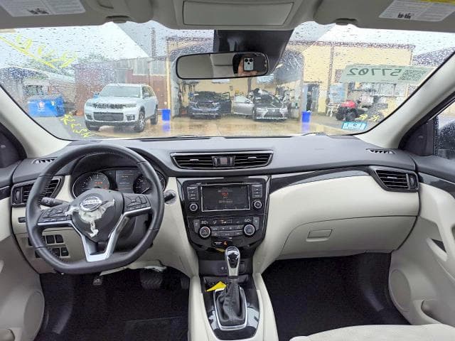 2022 NISSAN ROGUE SPORT SV 8