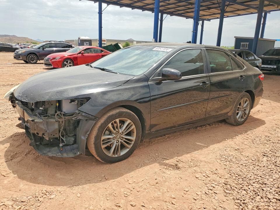 2017 TOYOTA CAMRY SE - 1