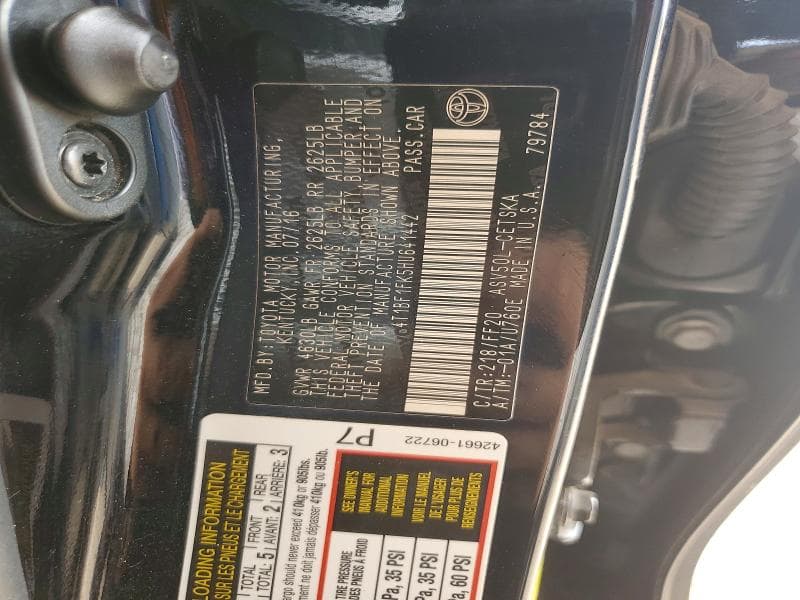 2017 TOYOTA CAMRY SE 13