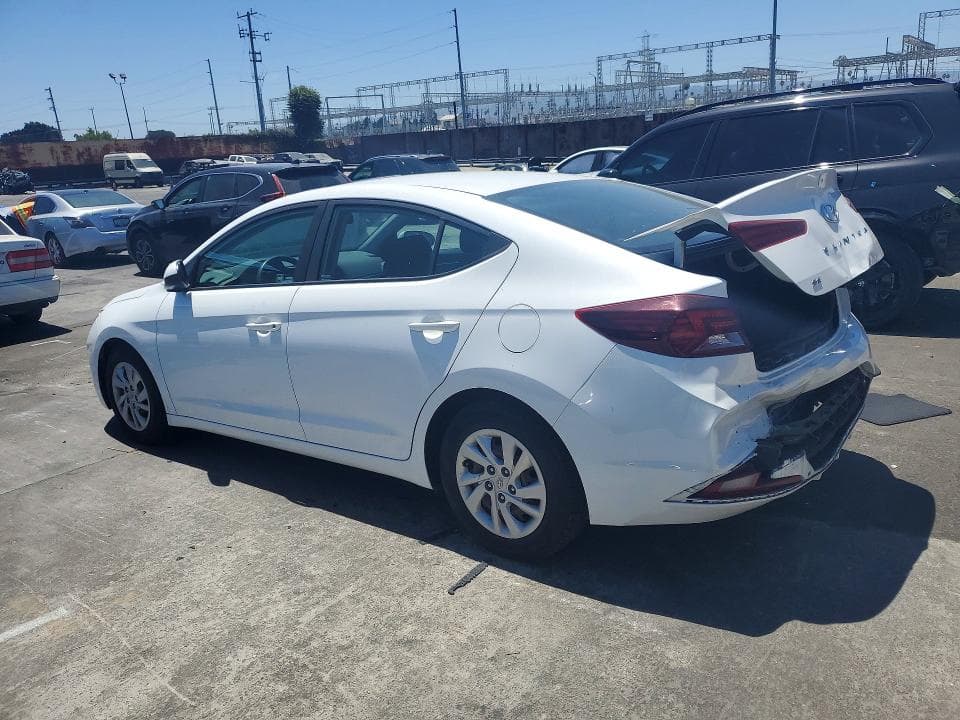 2019 HYUNDAI ELANTRA SE 2