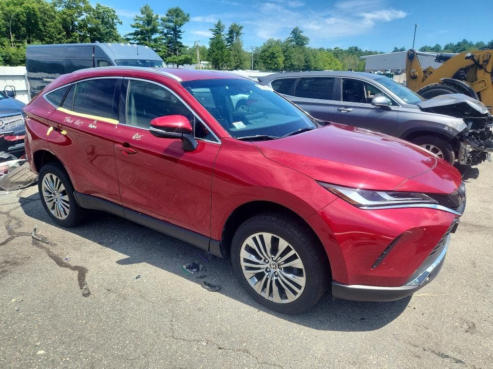 2022 TOYOTA VENZA XLE 4