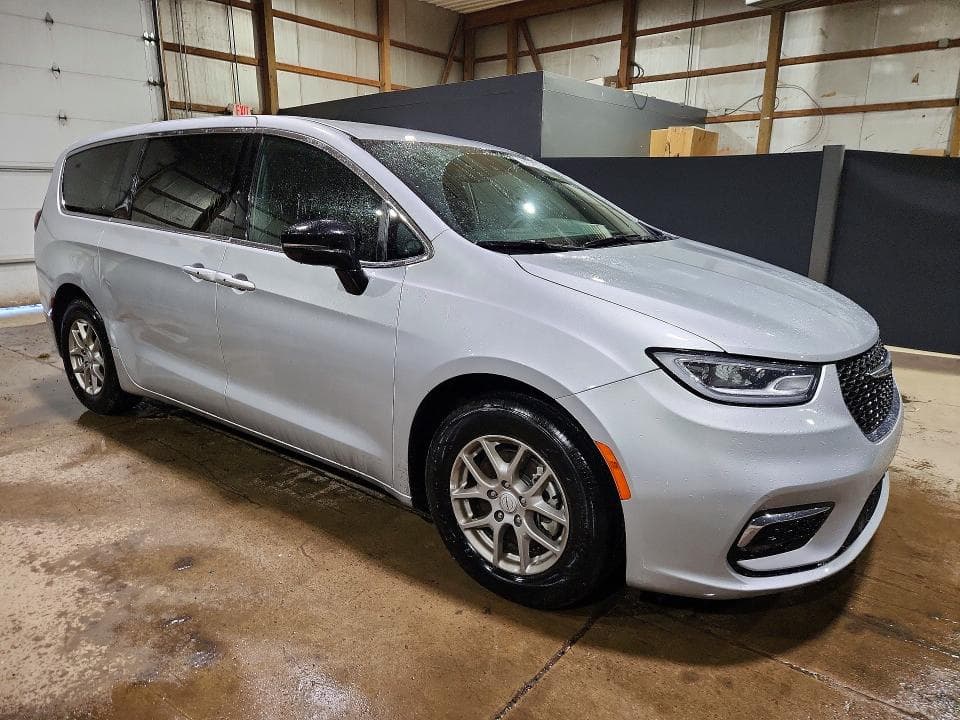 2026 CHRYSLER PACIFICA SELECT 4