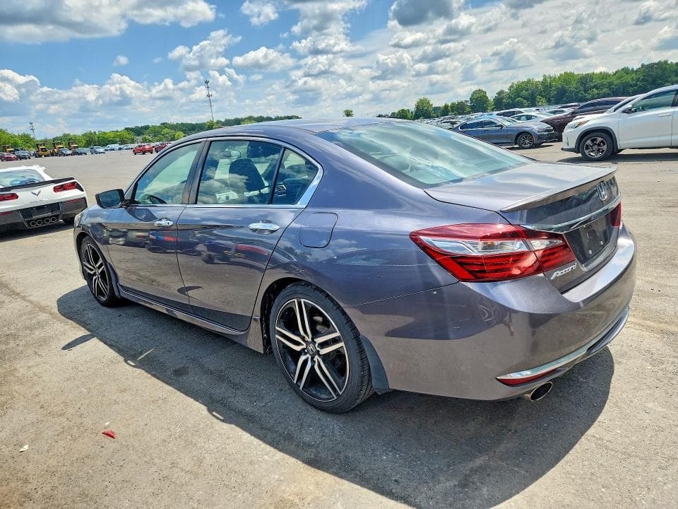 2017 HONDA ACCORD SPORT 2