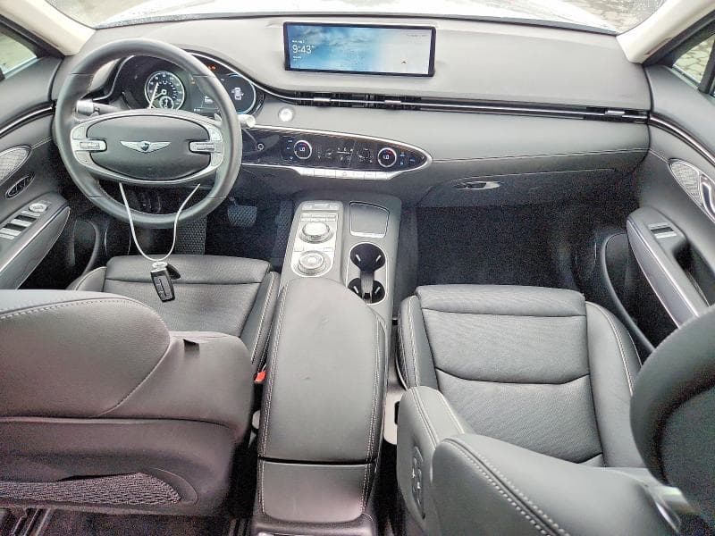 2024 GENESIS GV70 2.5T STANDARD 8