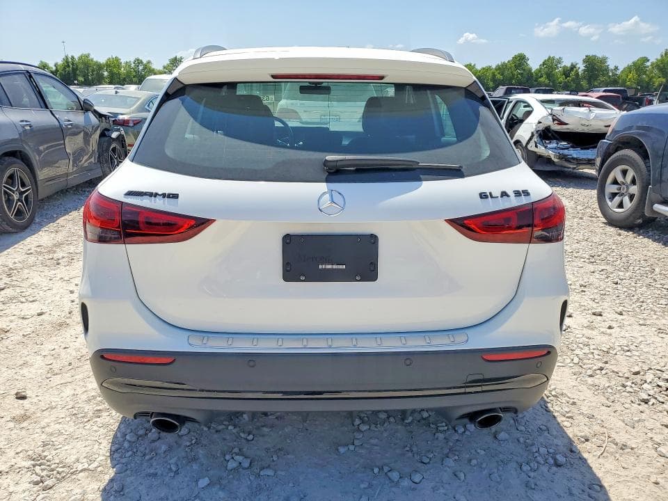 2023 MERCEDES-BENZ GLA 35 AMG 6
