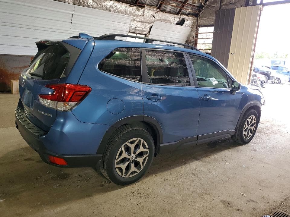 2019 SUBARU FORESTER PREMIUM 3