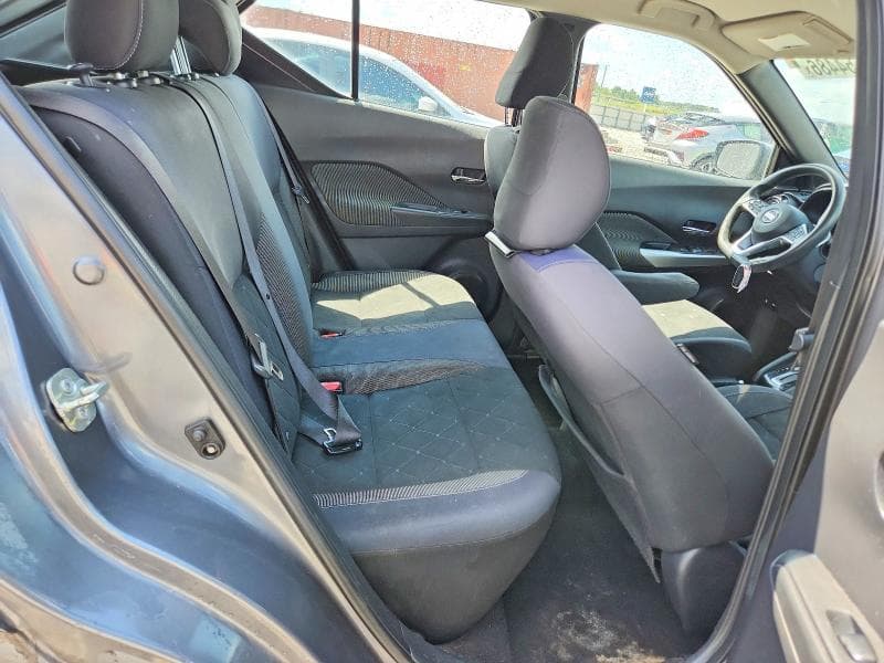 2019 NISSAN KICKS SV 11