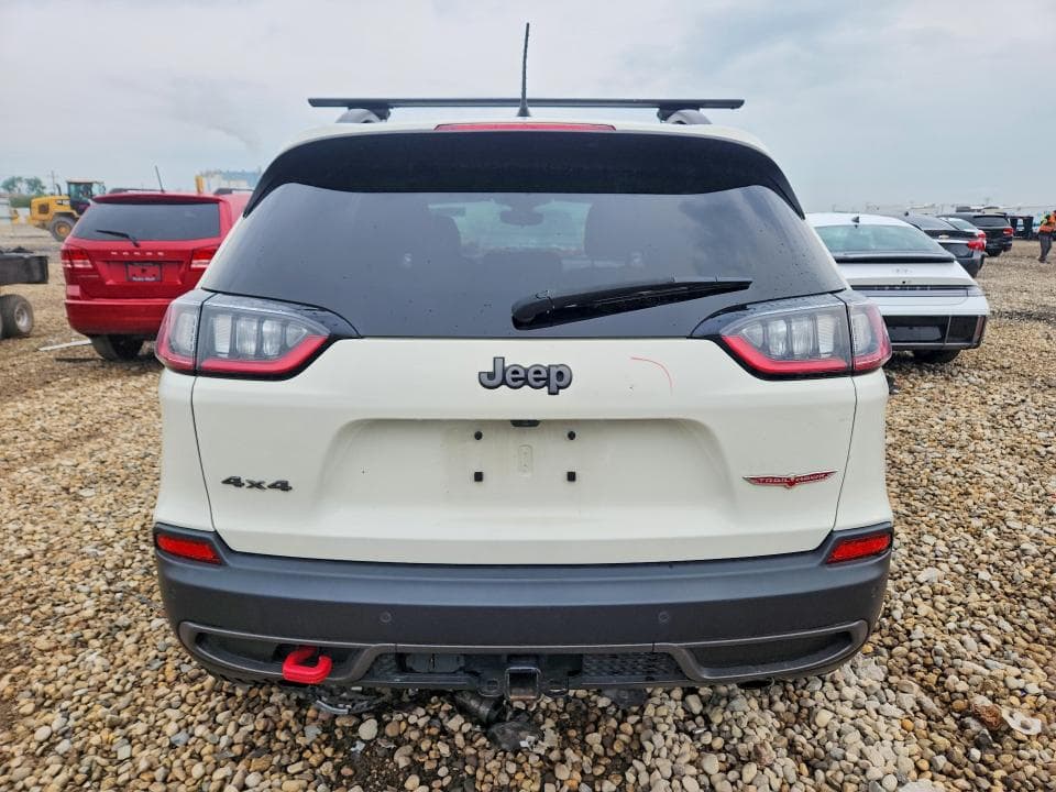2019 JEEP CHEROKEE TRAILHAWK 6