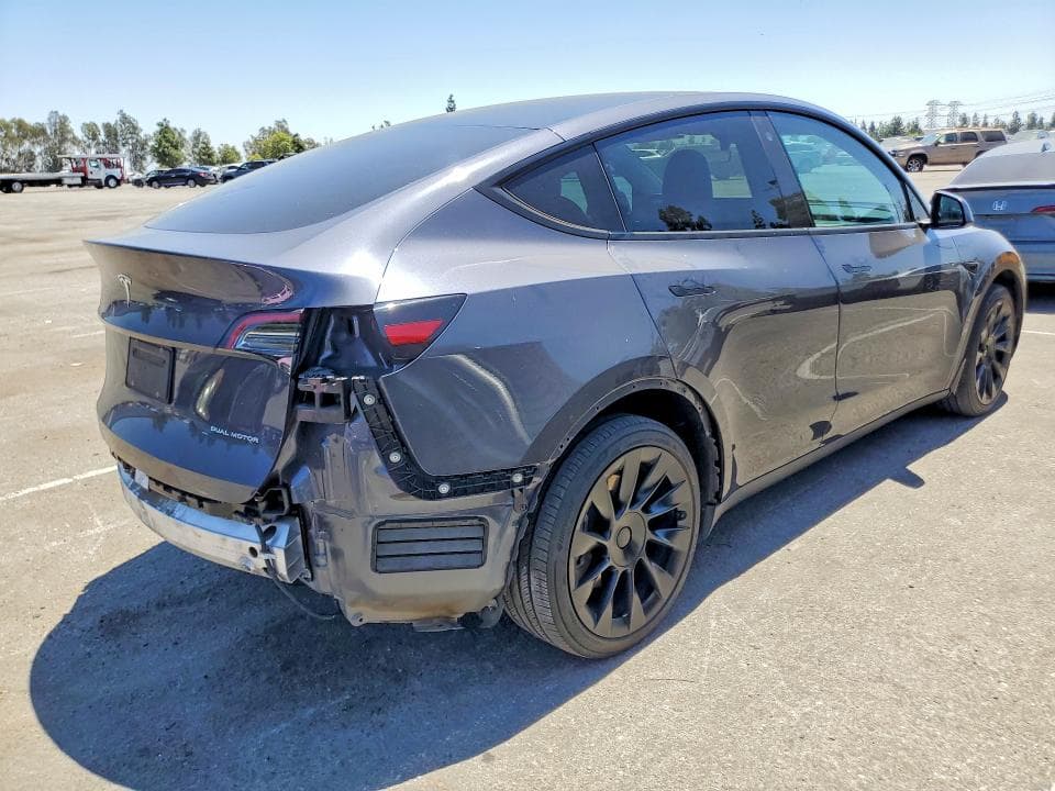 2021 TESLA MODEL Y 3