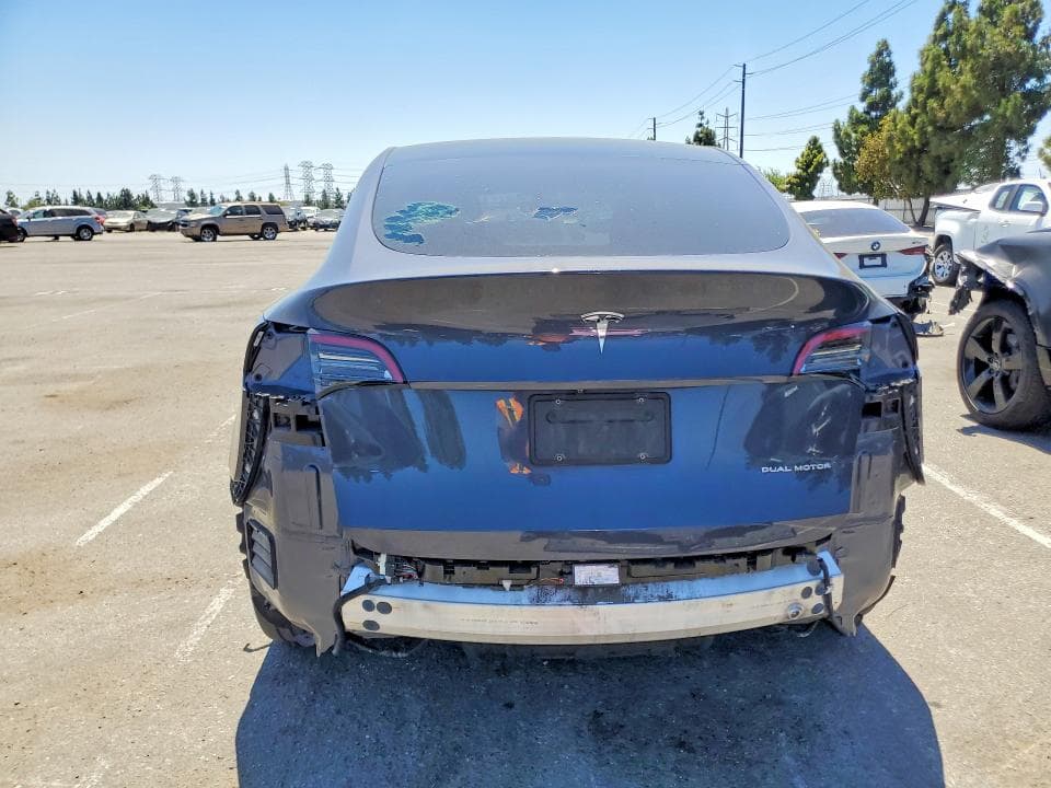 2021 TESLA MODEL Y 6