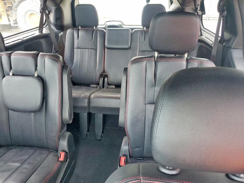 2017 DODGE GRAND CARAVAN GT 10