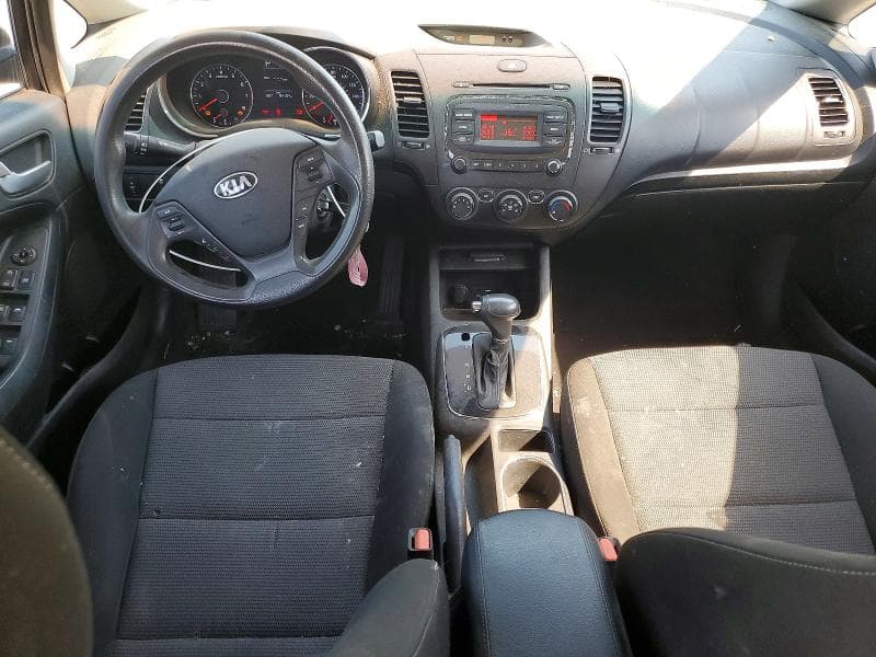 2017 KIA FORTE5 LX 8