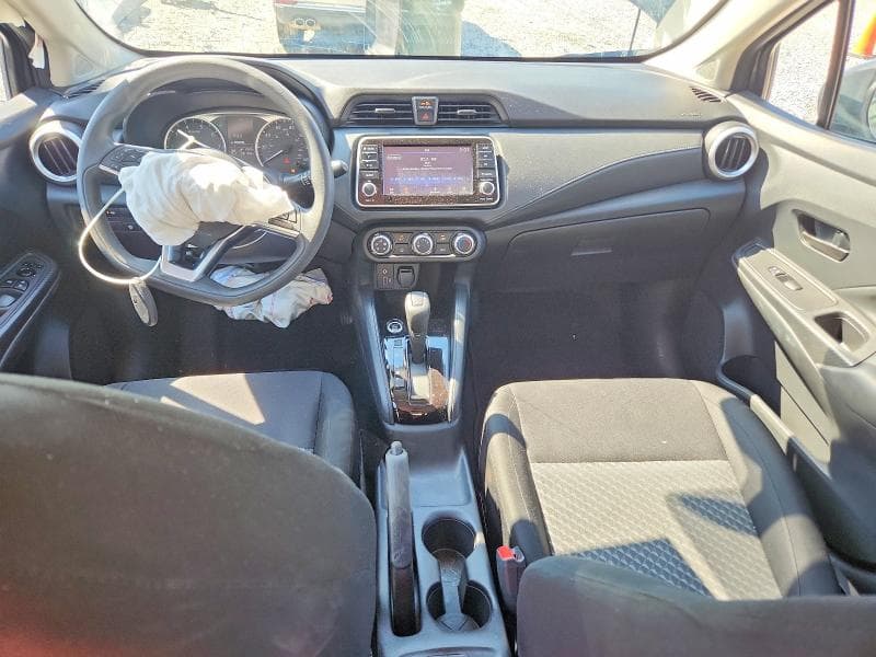 2021 NISSAN VERSA S 8