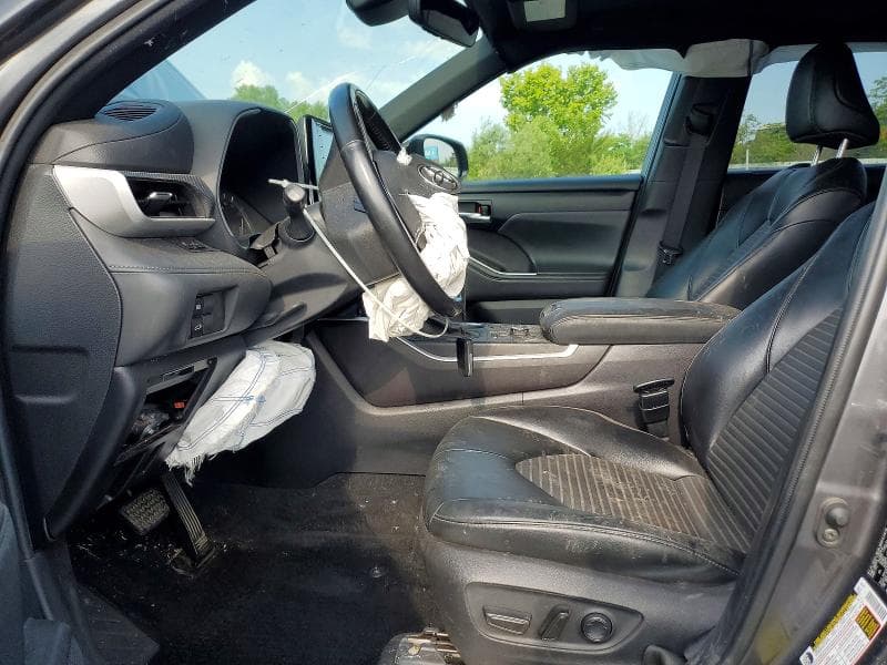 2022 TOYOTA HIGHLANDER XSE 7