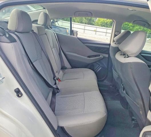 2021 SUBARU LEGACY 10