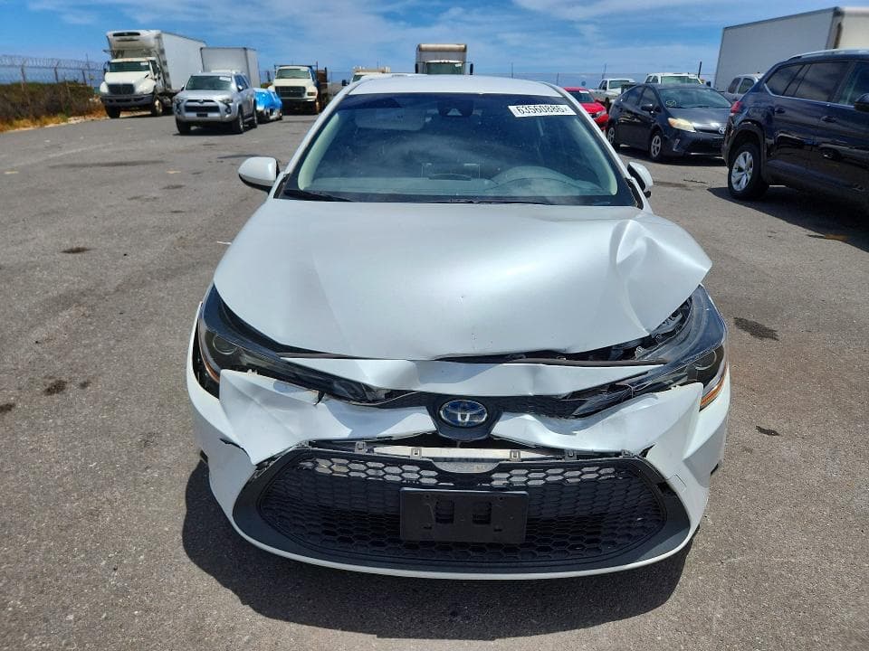 2022 TOYOTA COROLLA LE 5