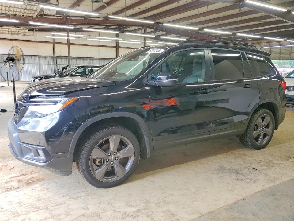 2021 HONDA PASSPORT TOURING - 1