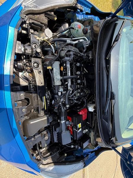 2021 NISSAN VERSA SV 7