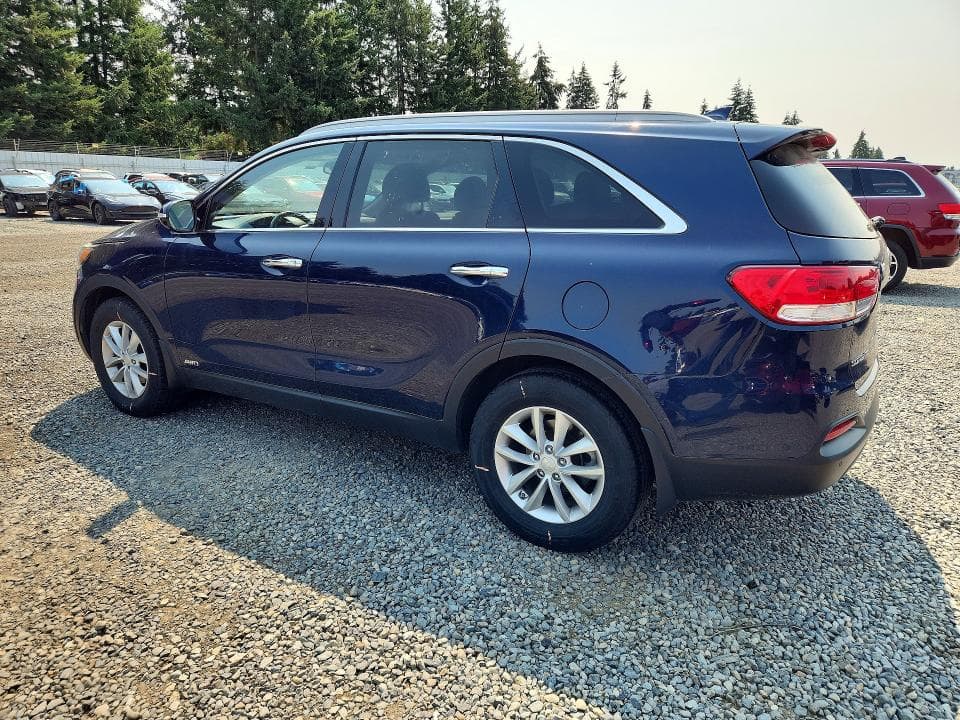 2018 KIA SORENTO LX 2