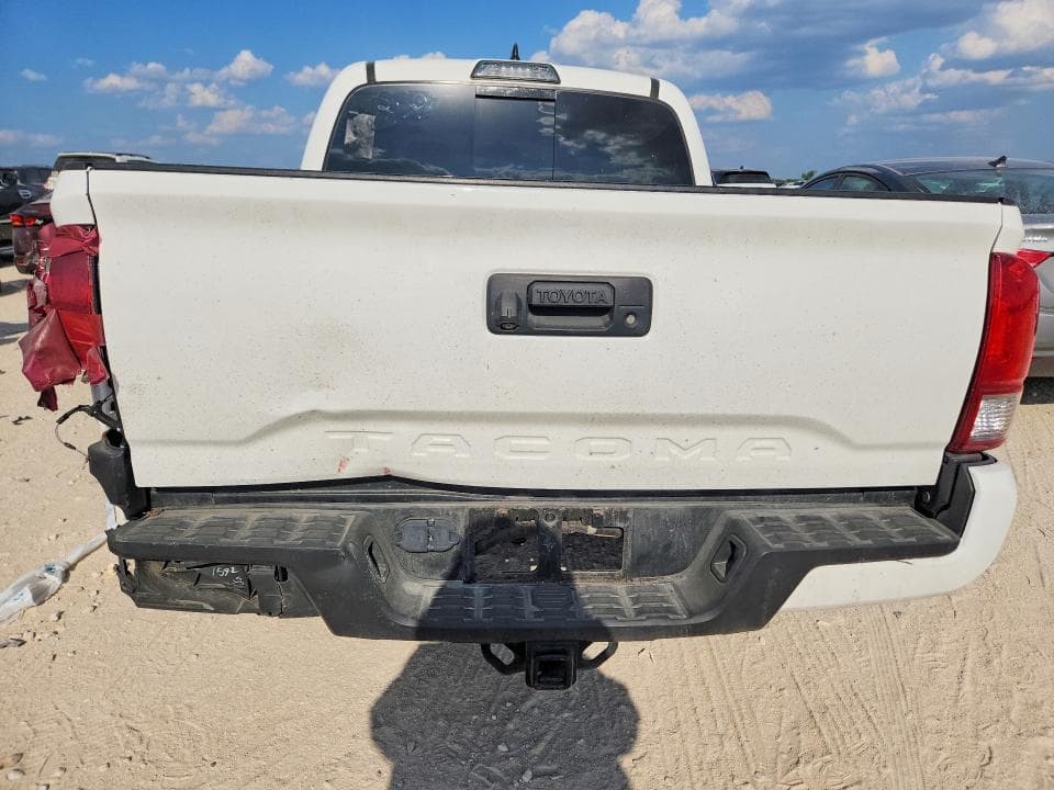 2017 TOYOTA TACOMA TRD SPORT 6