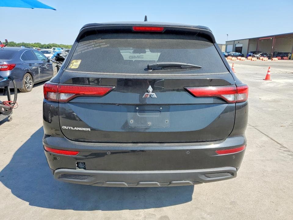 2022 MITSUBISHI OUTLANDER ES 6
