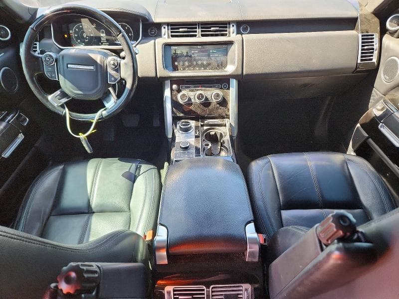 2017 LAND ROVER RANGE ROVER 8