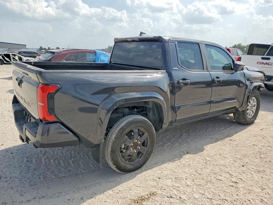 2024 TOYOTA TACOMA SR5 3